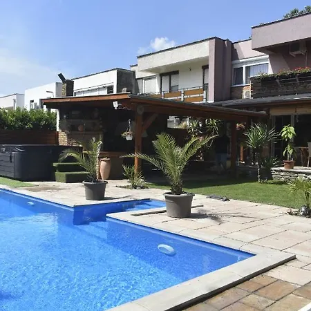 Oazis * ケストヘイ